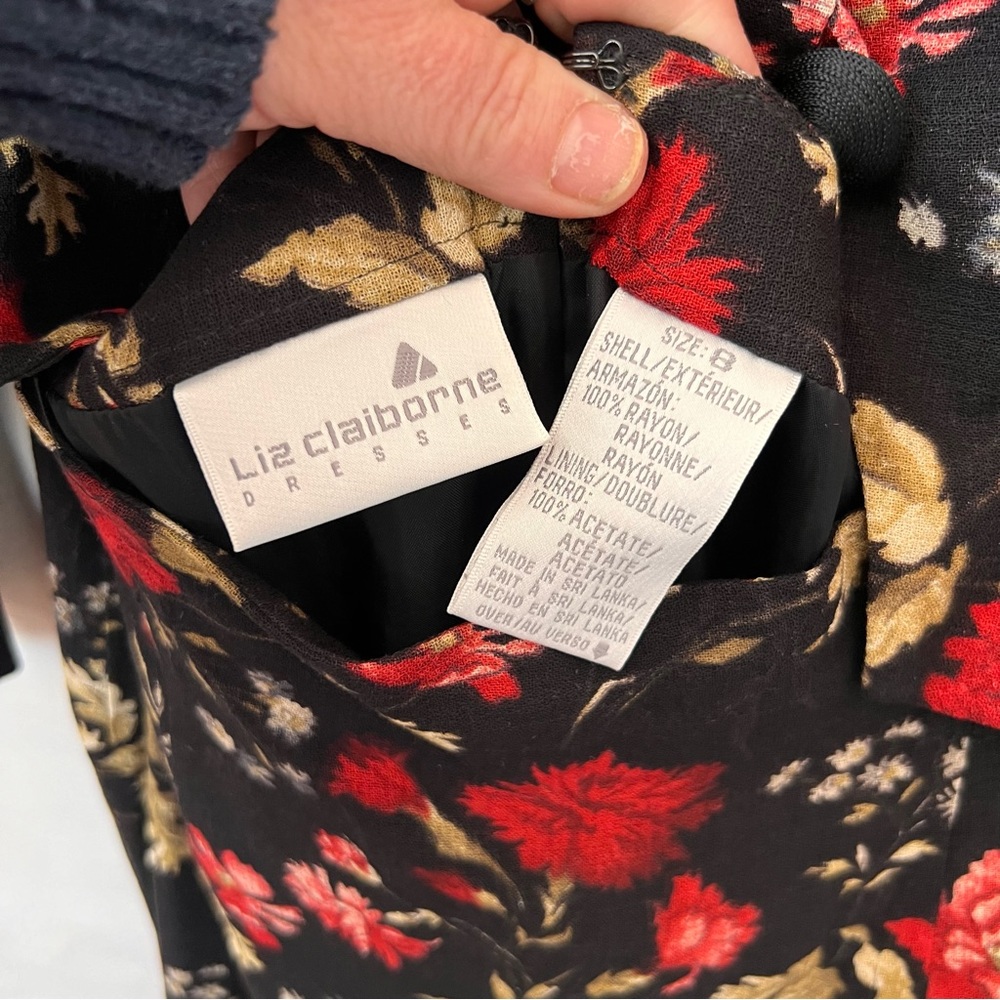 LIZ CLAIBORNE Vintage Skirt Set Black w Flowers Button Top Straight Skirt Size 8 - Picture 8 of 12